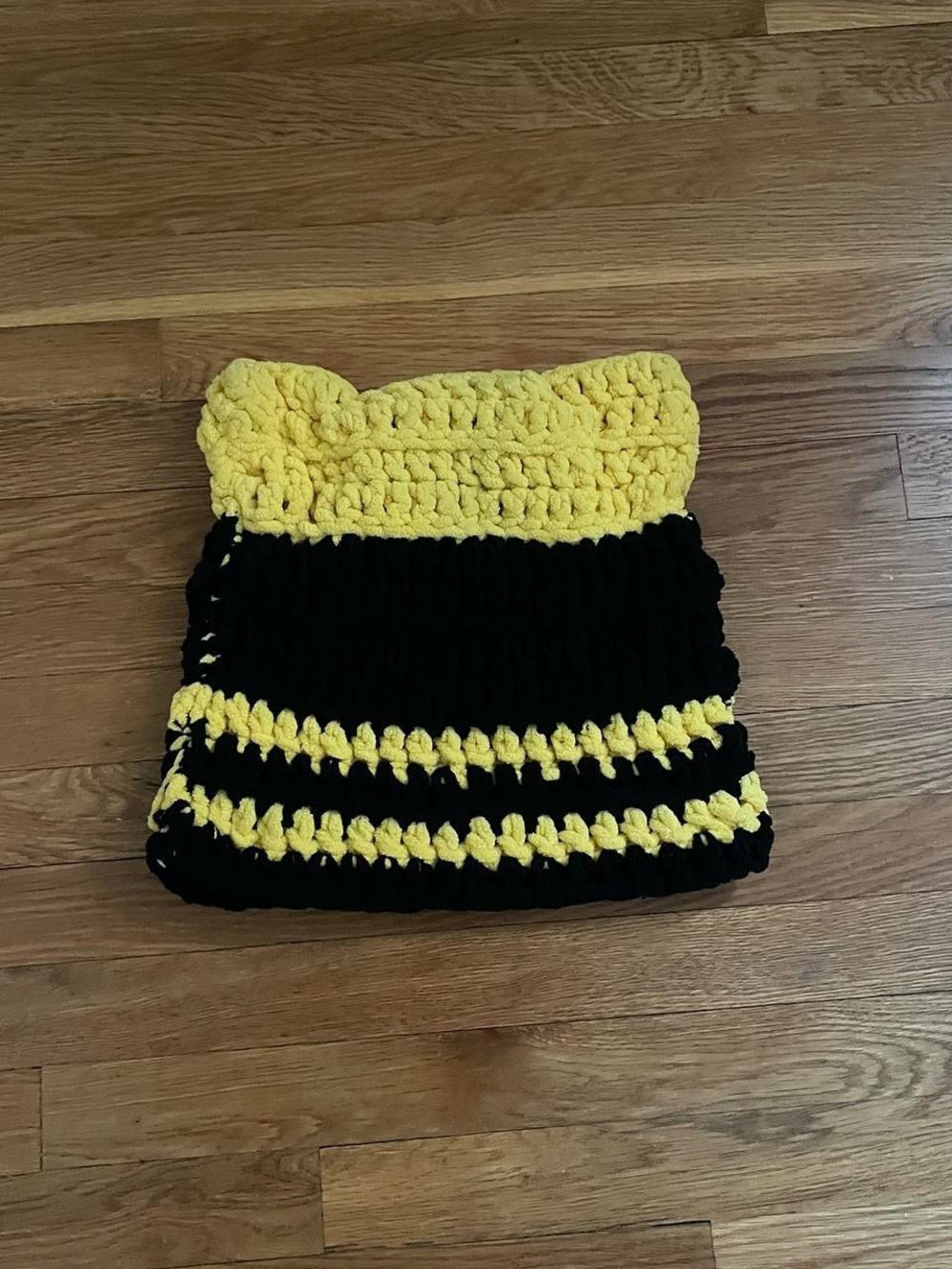crocheted cat hat